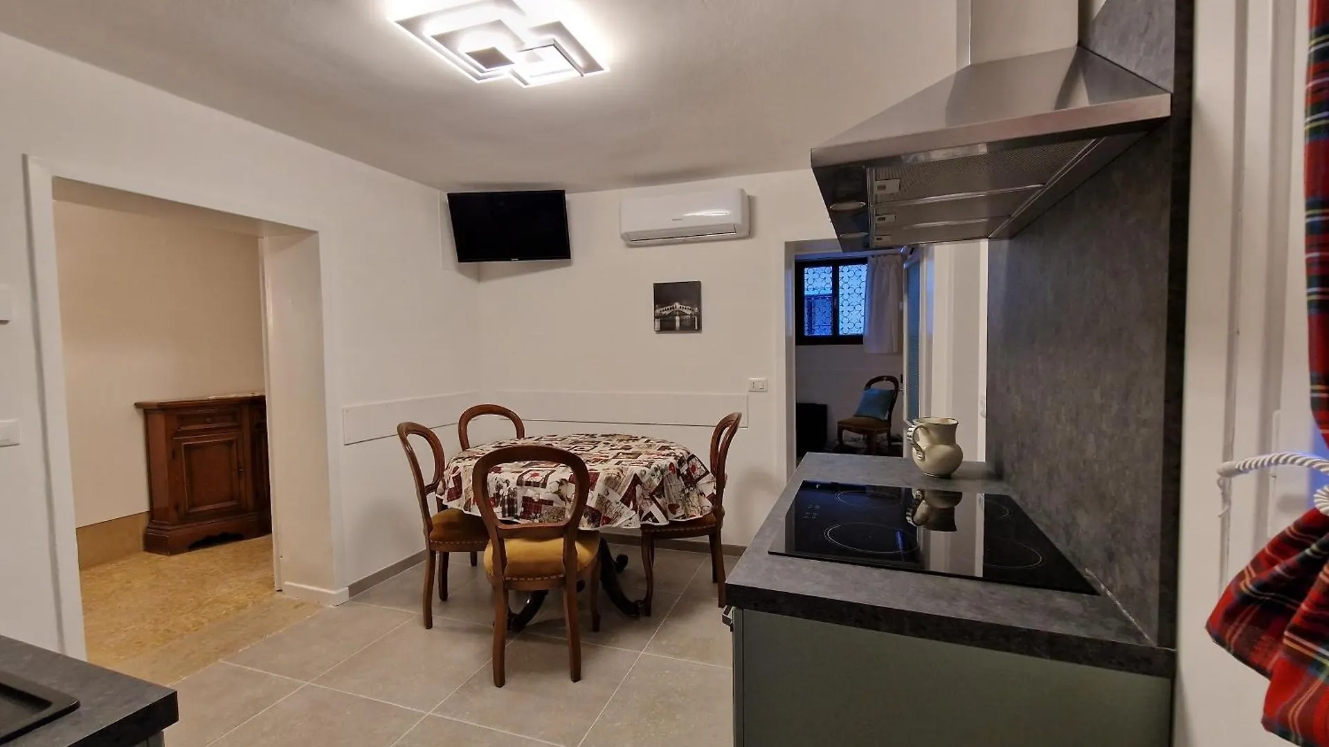 Veneziacentopercento La Forcola Apartment, Next To Rialto Bridge ונציה