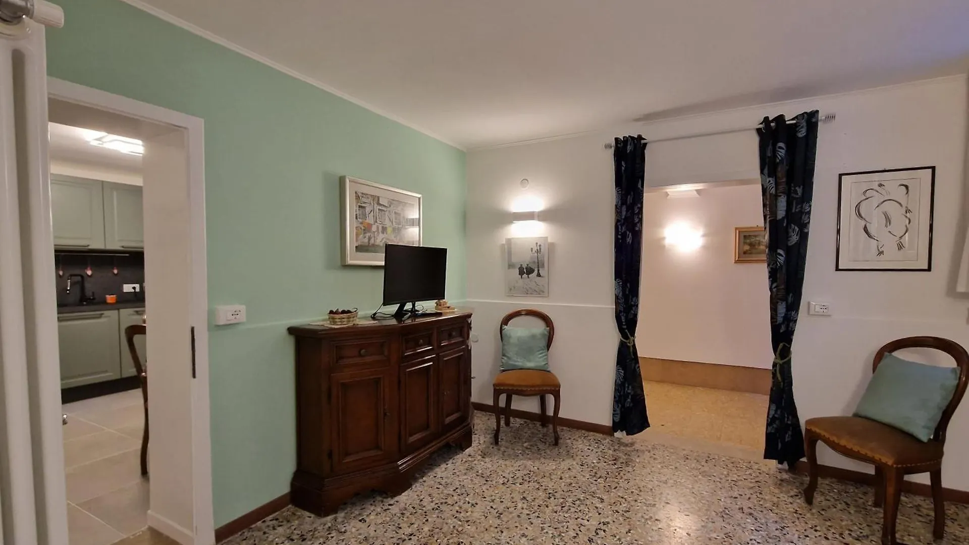 Veneziacentopercento La Forcola Apartment, Next To Rialto Bridge איטליה