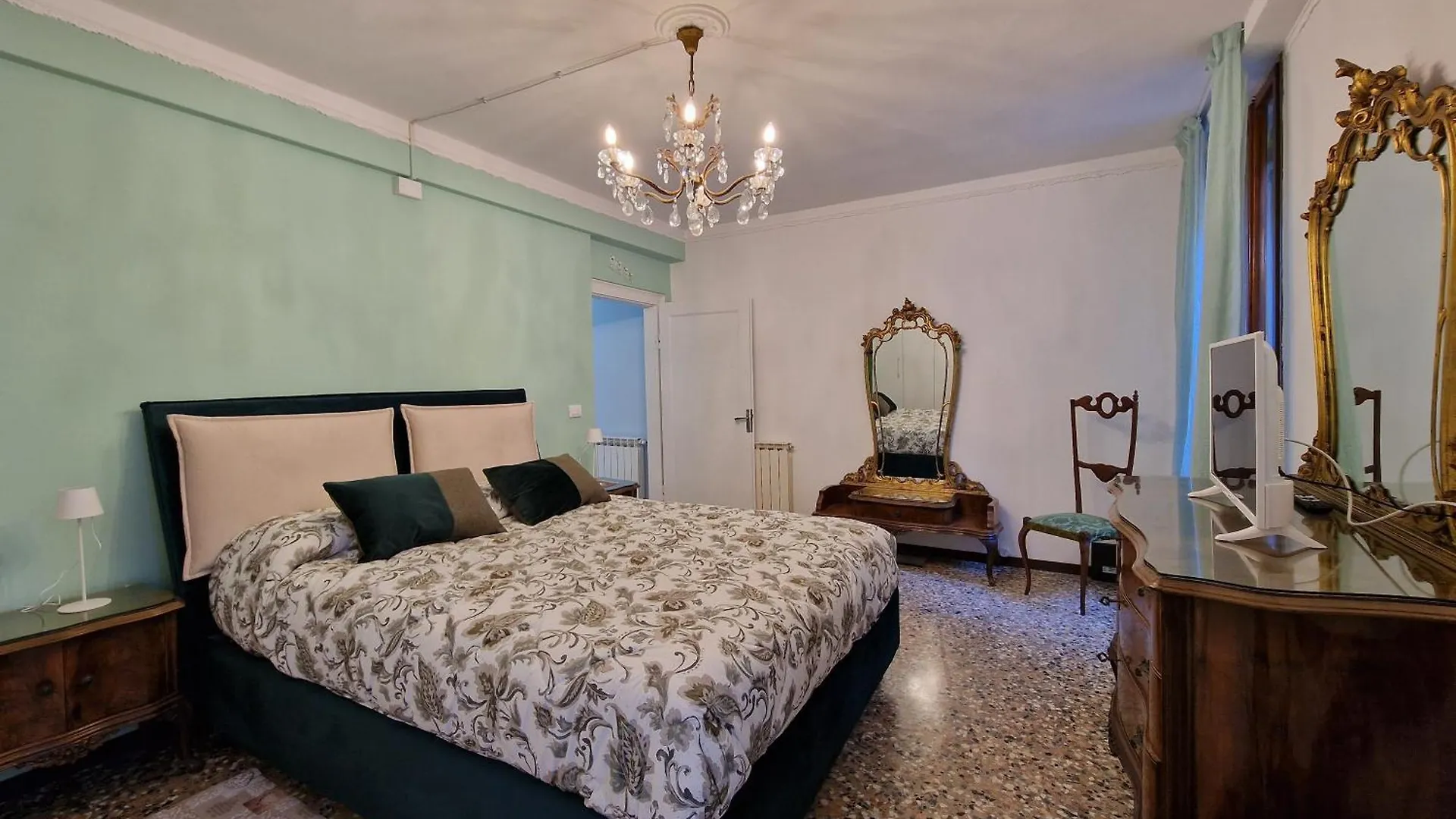 Veneziacentopercento La Forcola Apartment, Next To Rialto Bridge