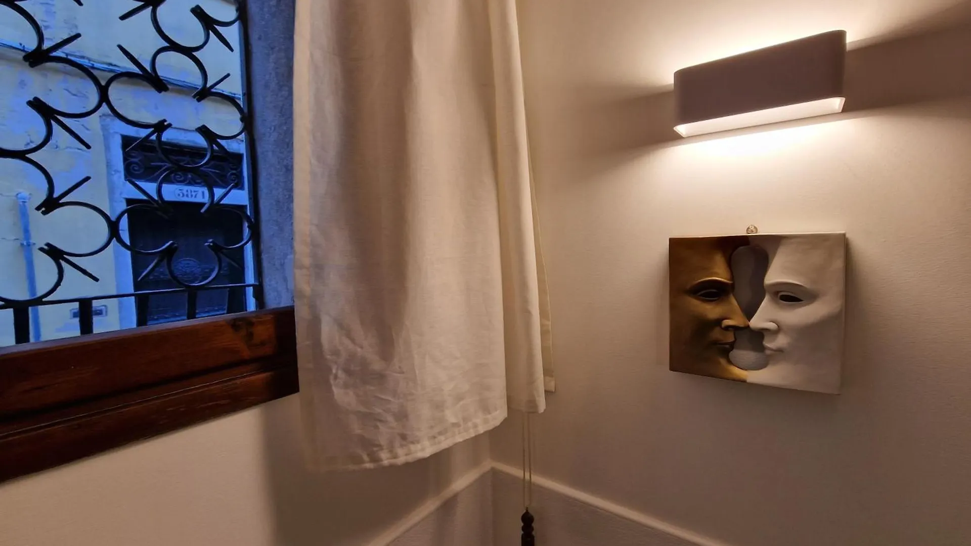 Veneziacentopercento La Forcola Apartment, Next To Rialto Bridge Βενετία